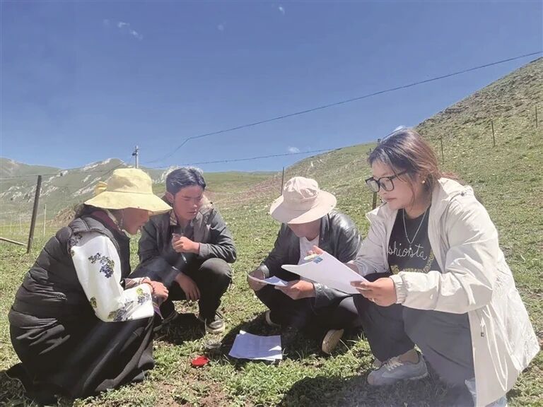 那曲法院特邀调解员队伍：巧用“乡音”化纠纷 